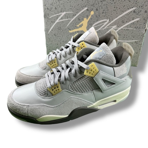 Athletic_Shoes
